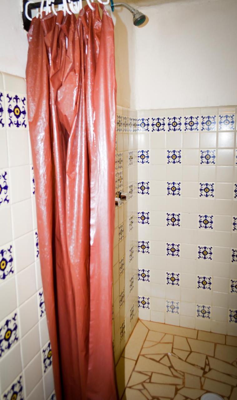 Hotel Villa De Flores Uruapan  ภายนอก รูปภาพ